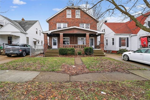 8204 Bancroft Avenue 8206, Cleveland, OH 44105