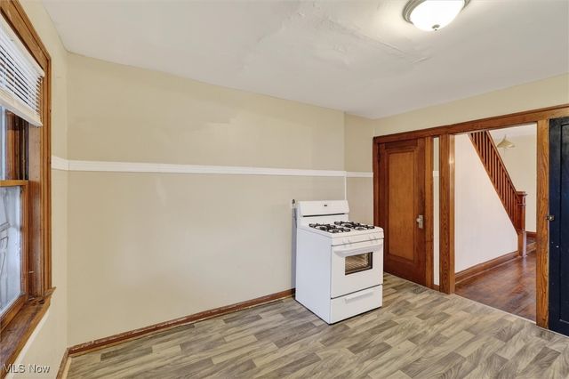 8204 Bancroft Avenue 8206, Cleveland, OH 44105