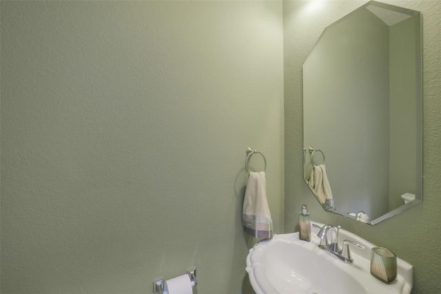 5014 Beech Fern Drive, Richmond, TX 77407