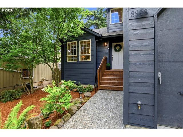 8908 Sw 50TH Ave, Portland, OR 97219