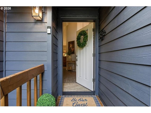 8908 Sw 50TH Ave, Portland, OR 97219