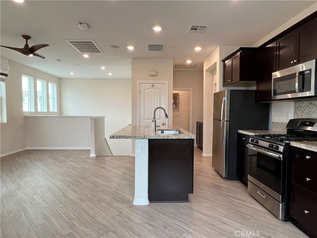 16502 Casa Grande Avenue 425, Fontana, CA 92336