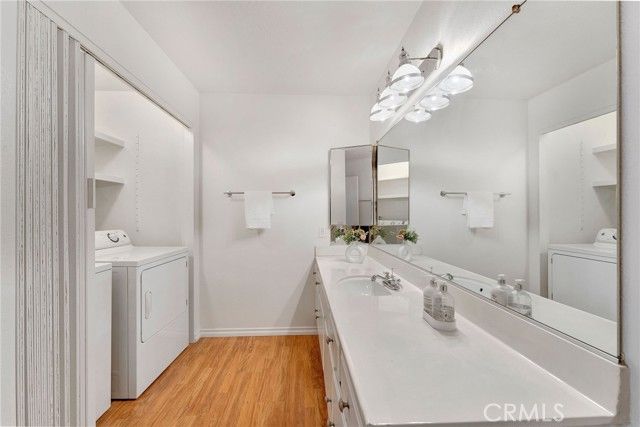 22198 Cedar Pointe 1F, Lake Forest (el Toro), CA 92630