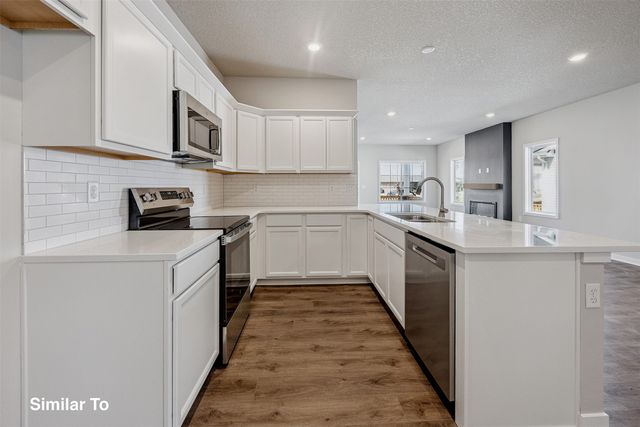 912 Sawgrass Drive, Norwalk, IA 50211
