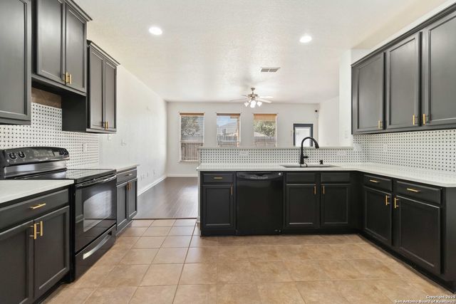 1822 Marufo Vega, San Antonio, TX 78245