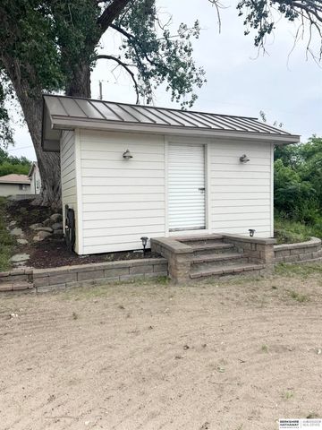 17303 Paradise Road, Bellevue, NE 68123
