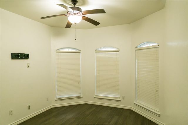 8218 Merlin Pl, Corpus Christi, TX 78414