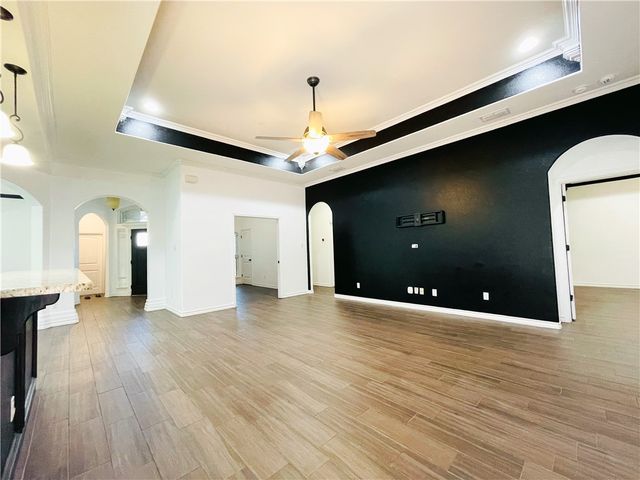8218 Merlin Pl, Corpus Christi, TX 78414