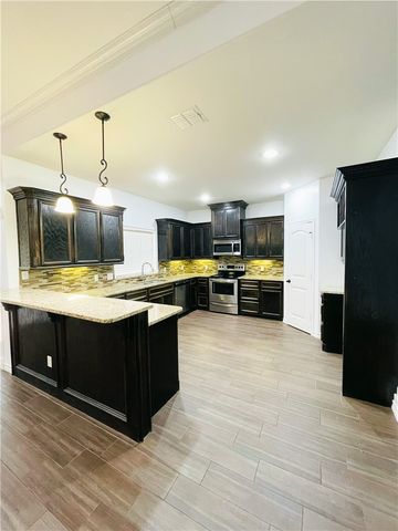 8218 Merlin Pl, Corpus Christi, TX 78414