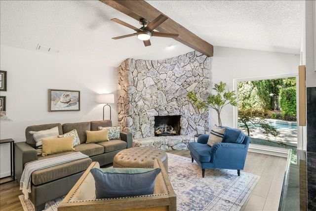 8535 Winding Way, Fair Oaks, CA 95628
