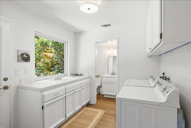 8535 Winding Way, Fair Oaks, CA 95628