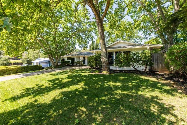 8535 Winding Way, Fair Oaks, CA 95628
