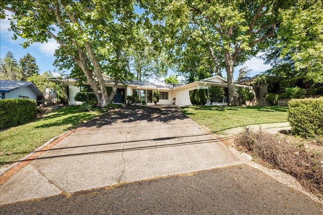 8535 Winding Way, Fair Oaks, CA 95628