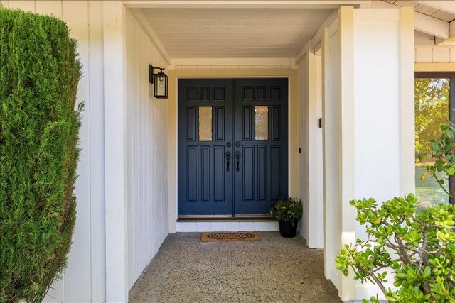 8535 Winding Way, Fair Oaks, CA 95628