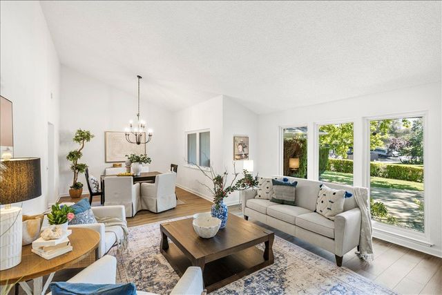 8535 Winding Way, Fair Oaks, CA 95628