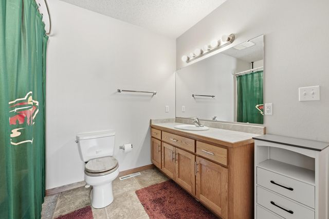 3501 10th Street S, Moorhead, MN 56560