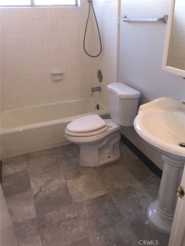 1107 Barbara Street D, Redondo Beach, CA 90277