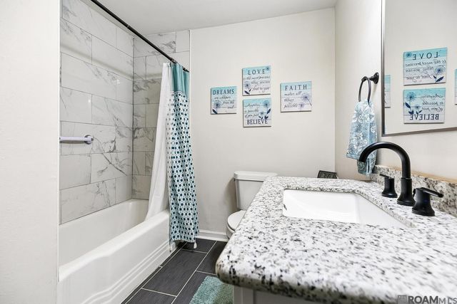 4811 Lynn St, Zachary, LA 70791