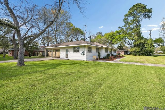 4811 Lynn St, Zachary, LA 70791