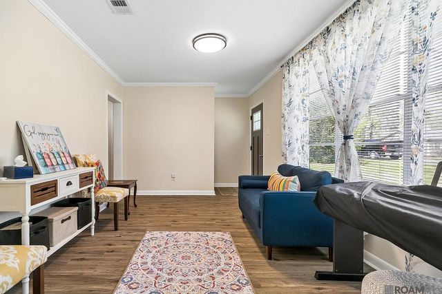 4811 Lynn St, Zachary, LA 70791