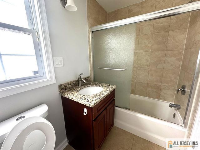 2950 Washington Road, Sayreville, NJ 08859