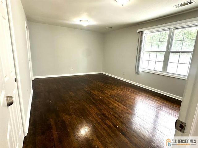 2950 Washington Road, Sayreville, NJ 08859