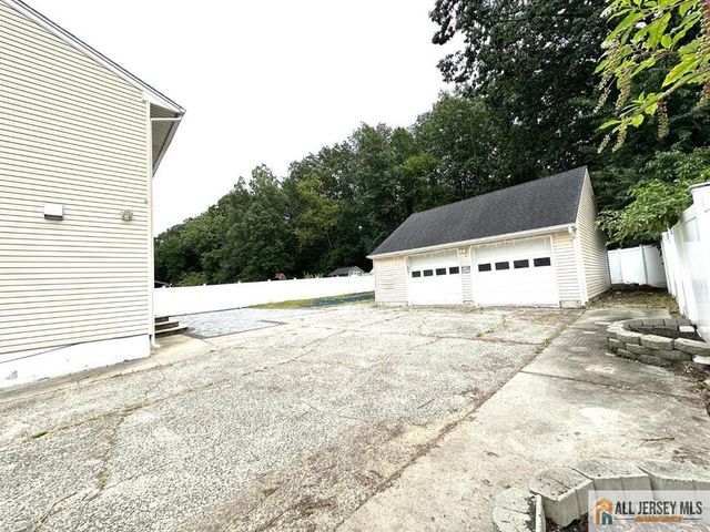 2950 Washington Road, Sayreville, NJ 08859