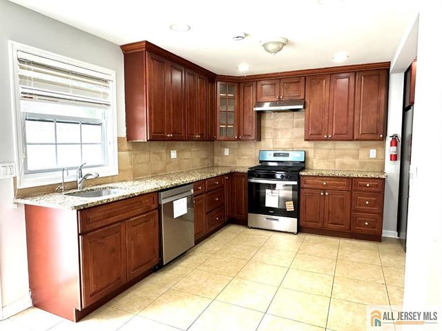 2950 Washington Road, Sayreville, NJ 08859