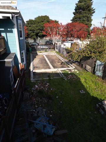 1633 8Th St, Oakland, CA 94607