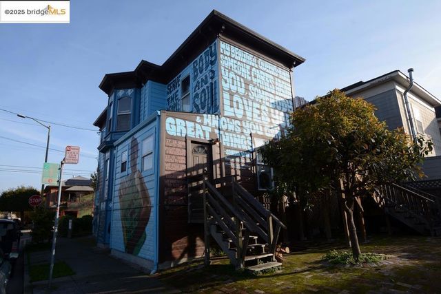 1633 8Th St, Oakland, CA 94607