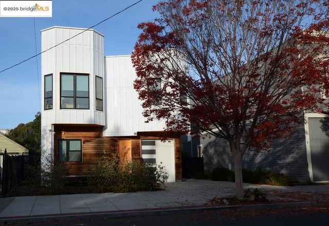 1633 8Th St, Oakland, CA 94607