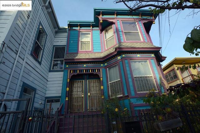 1633 8Th St, Oakland, CA 94607