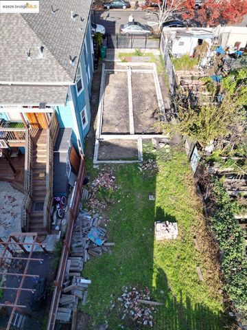 1633 8Th St, Oakland, CA 94607