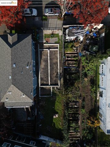 1633 8Th St, Oakland, CA 94607