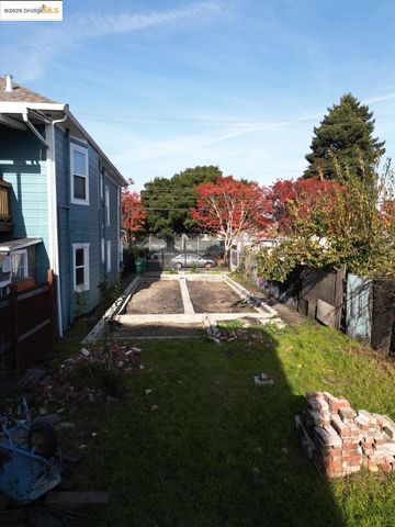 1633 8Th St, Oakland, CA 94607