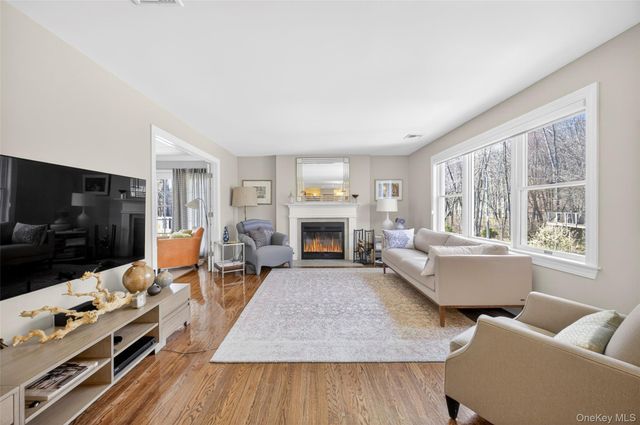 5 Gabriels Drive, Chester, NY 10918