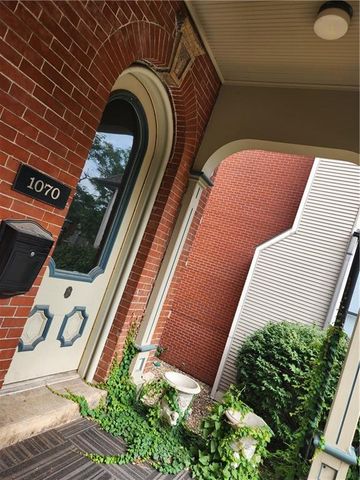 1070 Washington Street, Kansas City, MO 64105