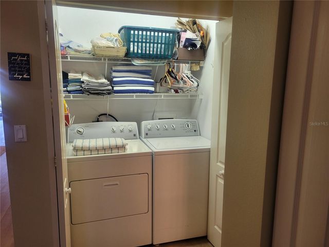 1203 GONDOLA PARK DRIVE 1203, Venice, FL 34292