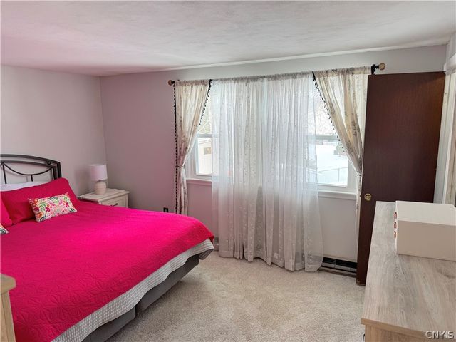 4245 Rancho Park Drive, Clay, NY 13090