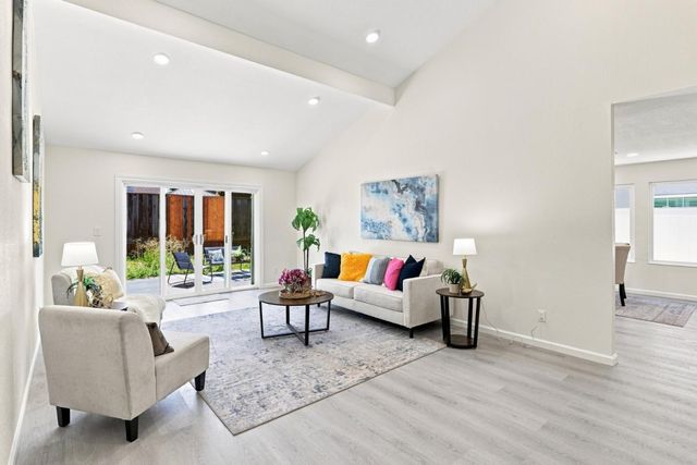 1274 MAYHEW Drive, San Jose, CA 95121