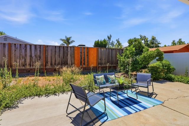 1274 MAYHEW Drive, San Jose, CA 95121