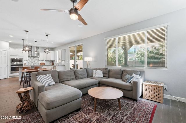 4261 E AMBER Lane, Gilbert, AZ 85296