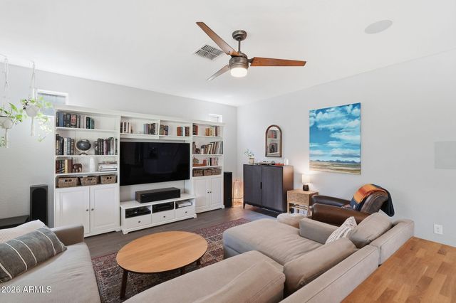 4261 E AMBER Lane, Gilbert, AZ 85296