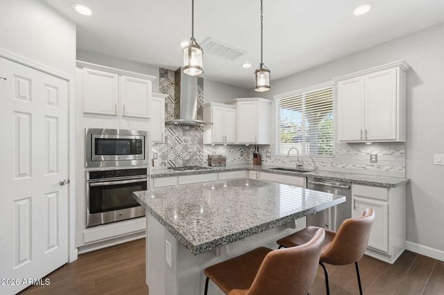 4261 E AMBER Lane, Gilbert, AZ 85296