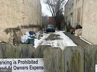 2012 E CHELTEN AVENUE, Philadelphia, PA 19138