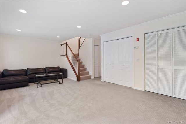 4 Winterberry Lane, Briarcliff Manor, NY 10510