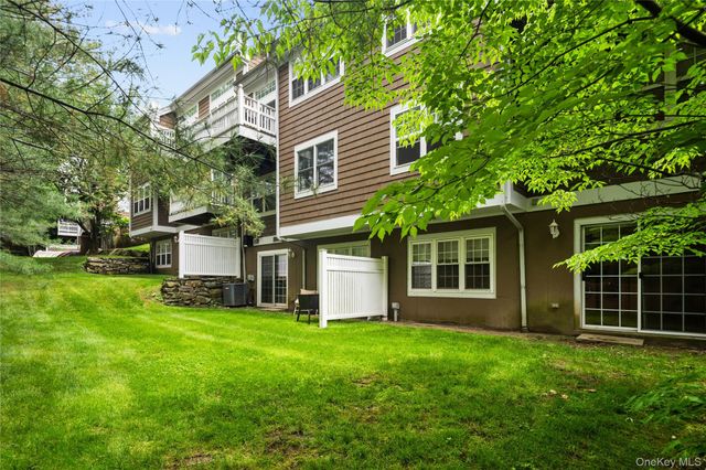 4 Winterberry Lane, Briarcliff Manor, NY 10510