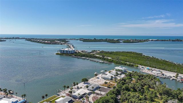 1350 AQUA VIEW LANE, Englewood, FL 34223