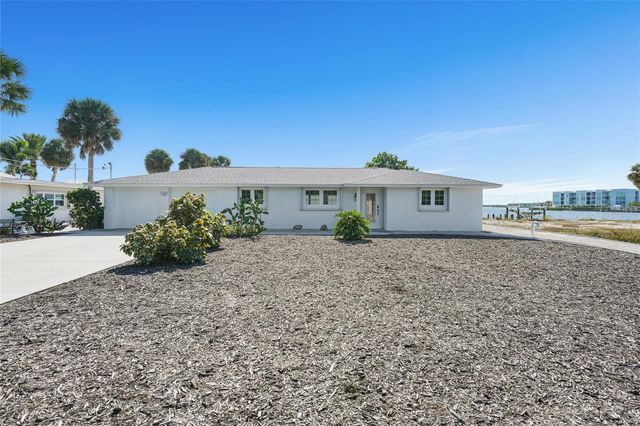 1350 AQUA VIEW LANE, Englewood, FL 34223