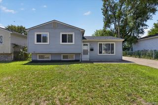 15924 Orchard Street, Romulus, MI 48174